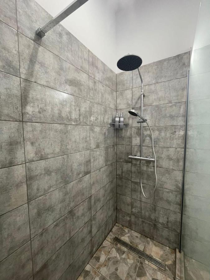 La Oti&Miruna Apartman Năvodari Kültér fotó