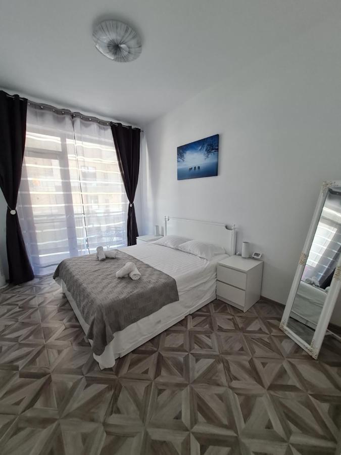 La Oti&Miruna Apartman Năvodari Kültér fotó